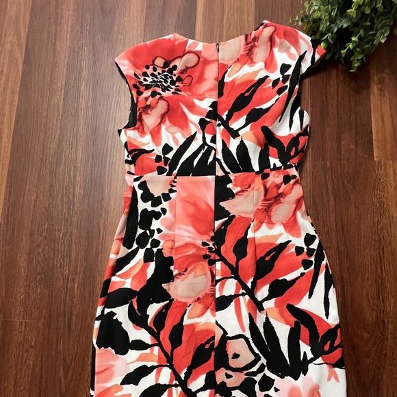 Dress Size 4 - Picture 7 of 7